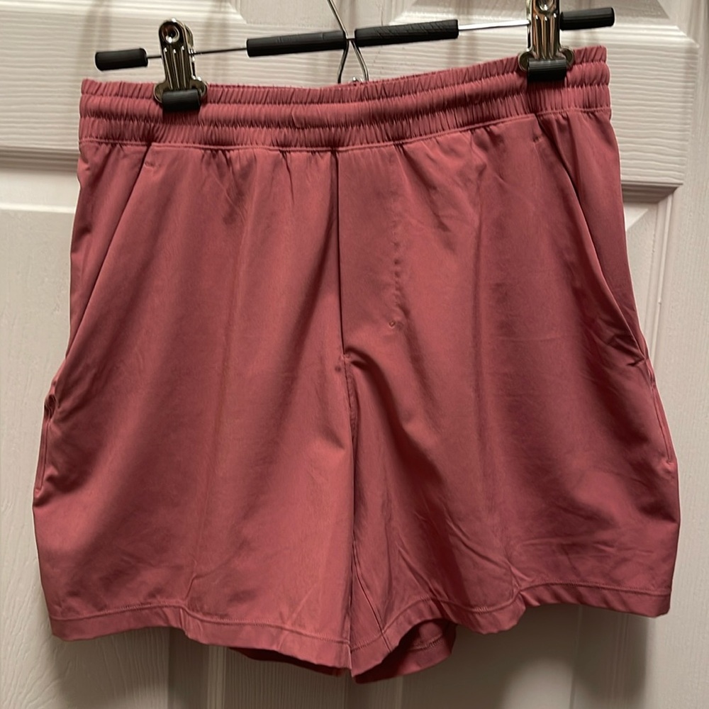 Lululemon 5” LL Pace Breaker